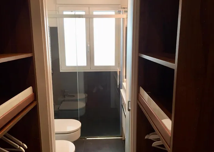 Decor En Gros Con Vistas Al Río * San Sebastián